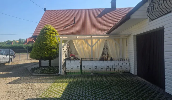 dom wolnostojący, 5 pokoi Huzele