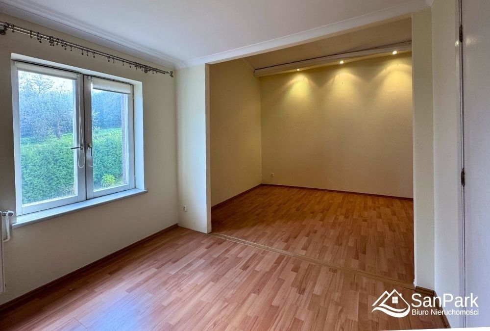 bliźniak, 4 pokoje Uherce Mineralne. Zdjęcie 18