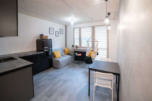 Mieszkanie 1-pokojowe Bielsko-Biała Kamienica, al. Armii Krajowej. Zdjęcie 2