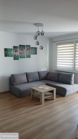 Mieszkanie 3-pokojowe Bielsko-Biała Osiedle Karpackie, ul. Klemensa Matusiaka. Zdjęcie 1