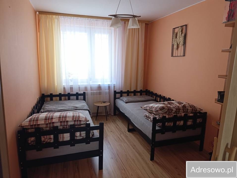 Mieszkanie 3-pokojowe Bidziny. Zdjęcie 3