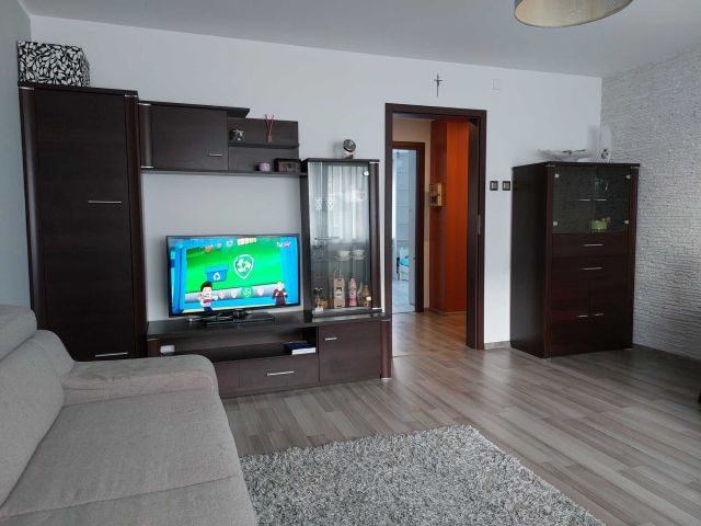 Mieszkanie 2-pokojowe Skierniewice, ul. 19 Lutego. Zdjęcie 1