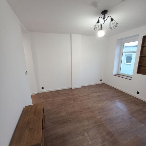 Mieszkanie 1-pokojowe Lubsko. Zdjęcie 1