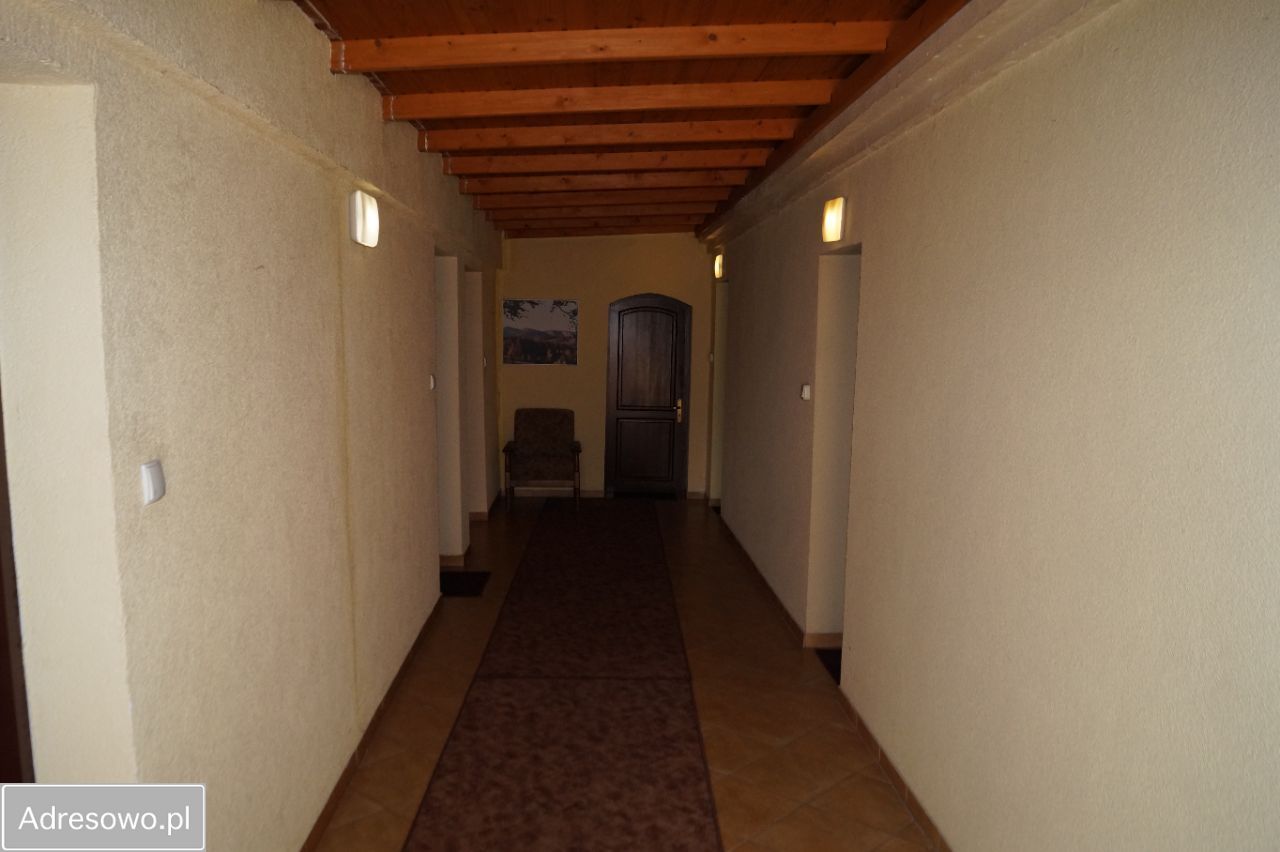 dom wolnostojący, 8 pokoi Wojciechów. Zdjęcie 3