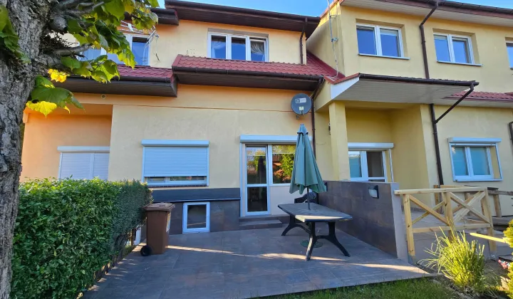 Mieszkanie 3-pokojowe Dziwnówek, ul. 1 Maja