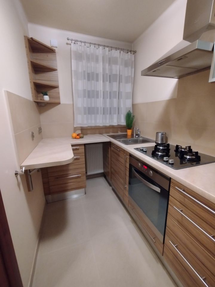 Mieszkanie 2-pokojowe Bielsko-Biała Śródmieście, ul. Wiktora Przybyły. Zdjęcie 9