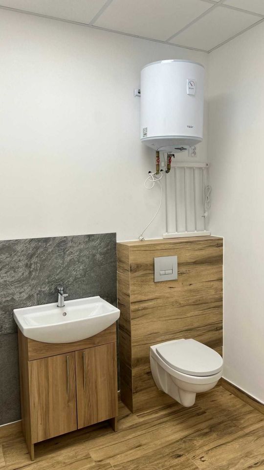 Lokal Borzygniew, ul. Wałbrzyska. Zdjęcie 2