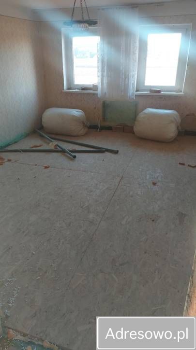 gospodarstwo, 5 pokoi Karpie. Zdjęcie 4