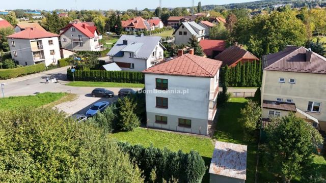 dom wolnostojący, 4 pokoje Bochnia, ul. Tadeusza Rejtana. Zdjęcie 12