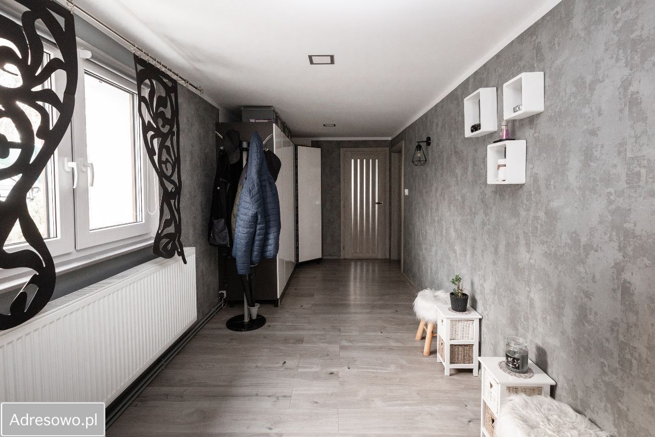 dom wolnostojący, 5 pokoi Lgiń. Zdjęcie 9