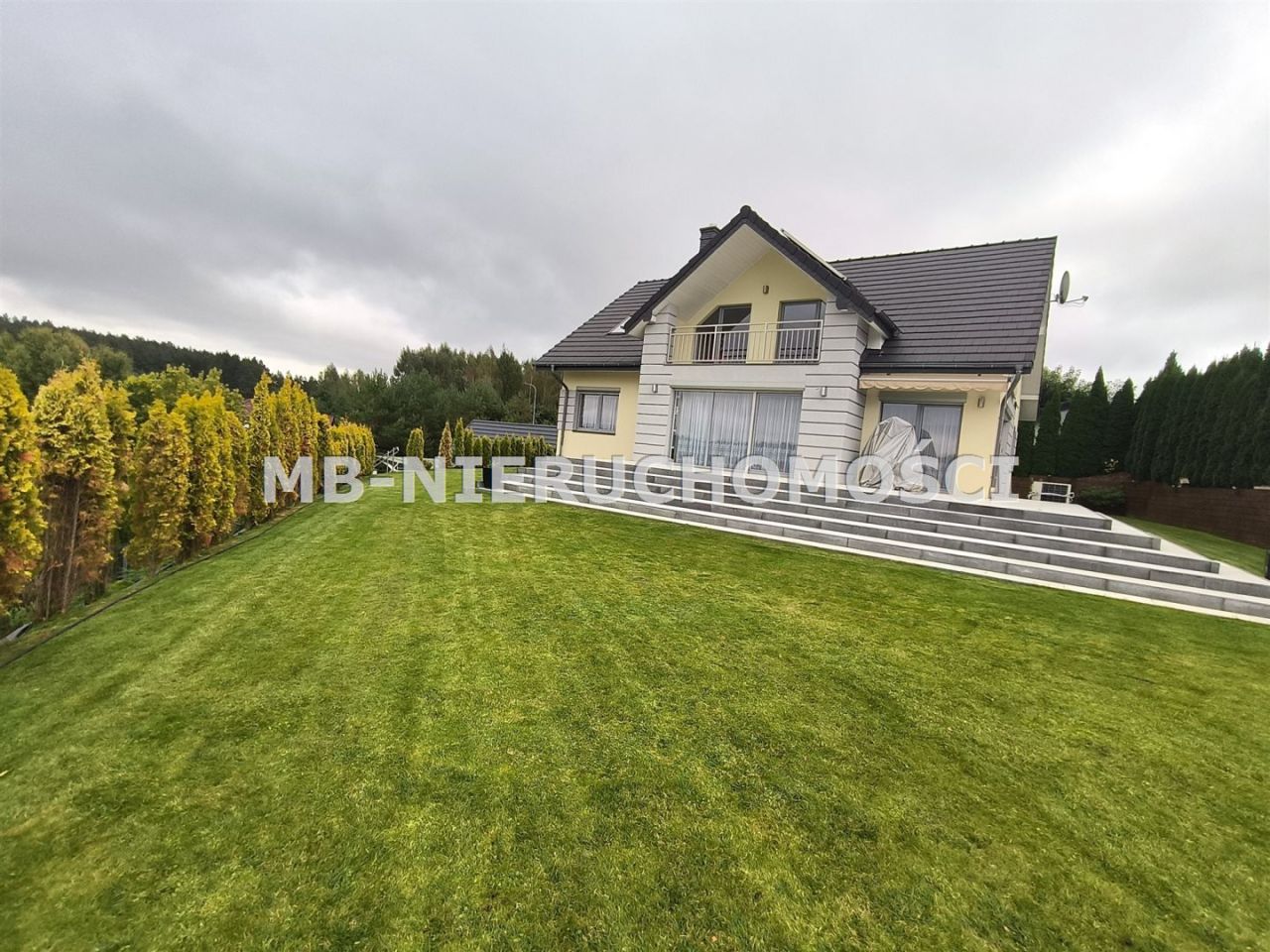 dom wolnostojący, 5 pokoi Stawiguda. Zdjęcie 1