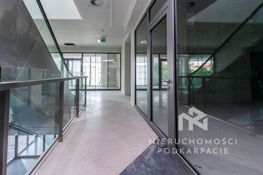 Lokal Rzeszów Śródmieście, ul. Fryderyka Szopena. Zdjęcie 2