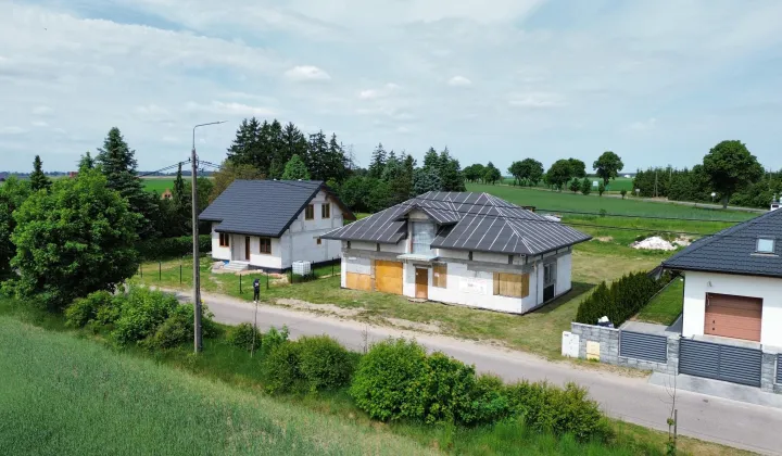 dom wolnostojący, 6 pokoi Iłowo-Wieś, ul. Mickiewicza