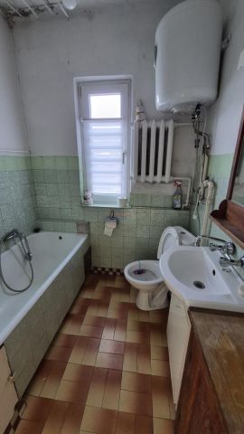 dom wolnostojący, 2 pokoje Piaseczno. Zdjęcie 6