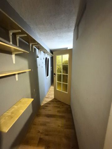 Mieszkanie 2-pokojowe Wrocław Zakrzów, ul. Królewska. Zdjęcie 11