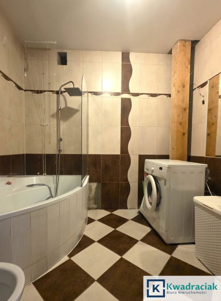 Mieszkanie 4-pokojowe Sanok, ul. Topolowa. Zdjęcie 17