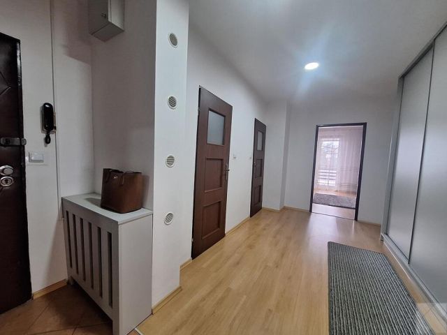 Mieszkanie 3-pokojowe Przemyśl, ul. Generała Władysława Sikorskiego. Zdjęcie 6