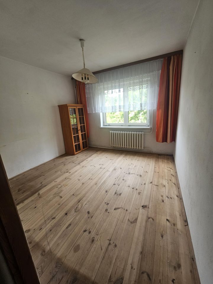dom wolnostojący, 5 pokoi Leleszki. Zdjęcie 11