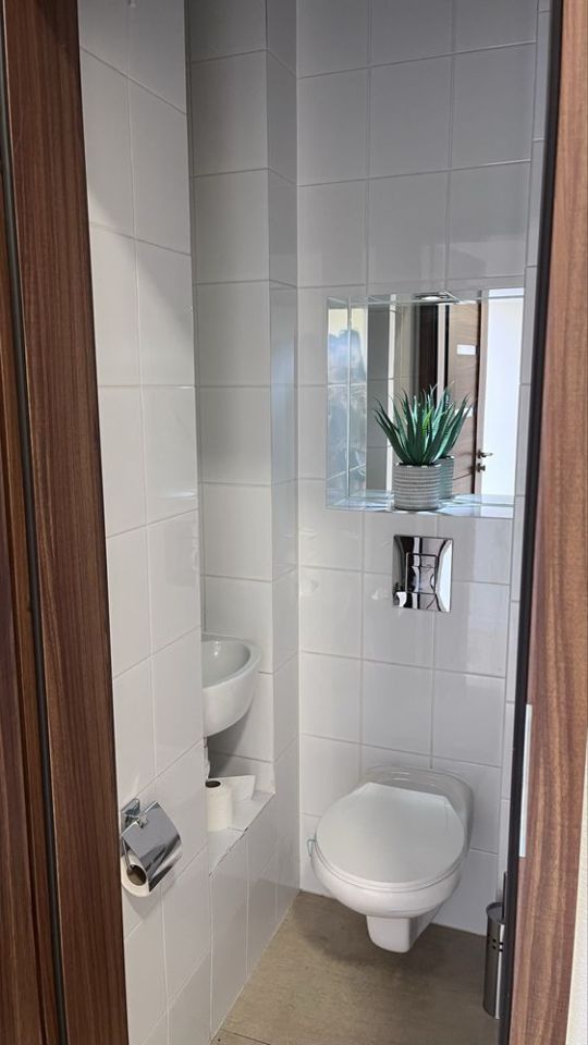 Lokal Legnica Centrum, ul. Mordechaja Anielewicza. Zdjęcie 2