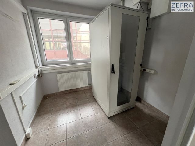 Biuro Kraków Prądnik Biały, ul. Kazimierza Pochwalskiego. Zdjęcie 13