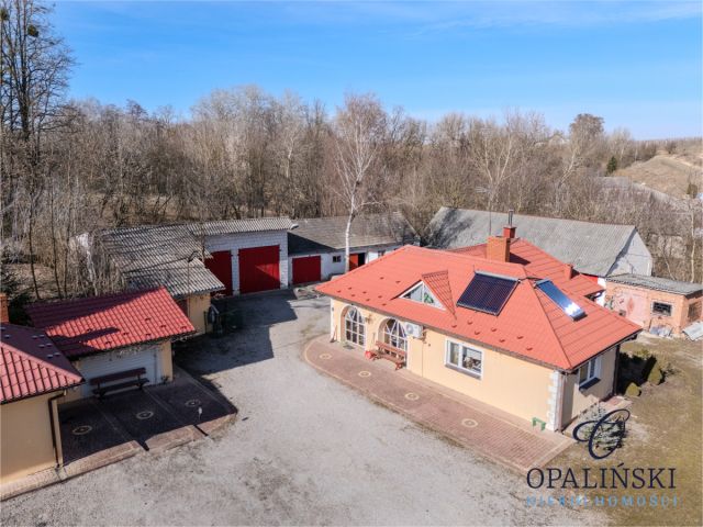 dom wolnostojący, 2 pokoje Usarzów. Zdjęcie 11