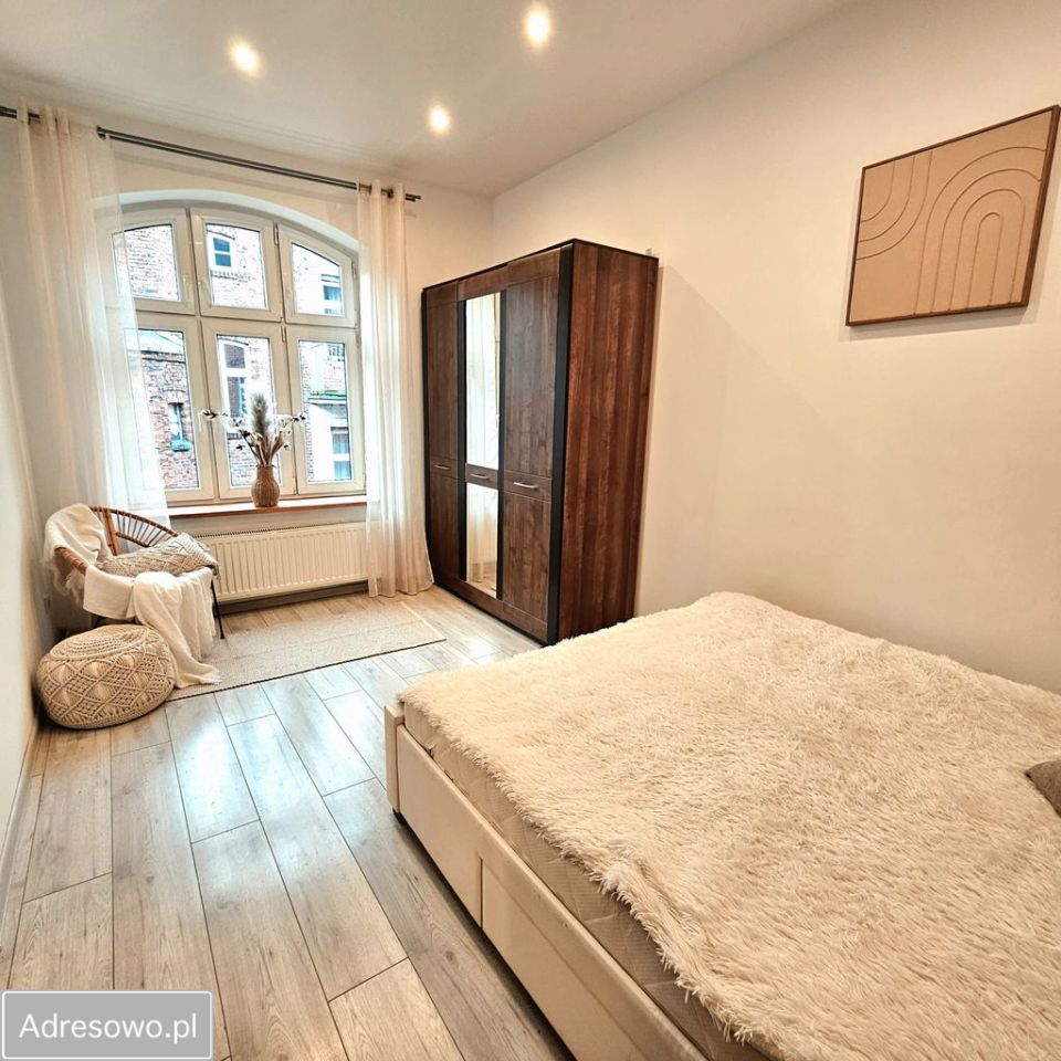 Mieszkanie 3-pokojowe Katowice Śródmieście, ul. Stanisława Moniuszki. Zdjęcie 12