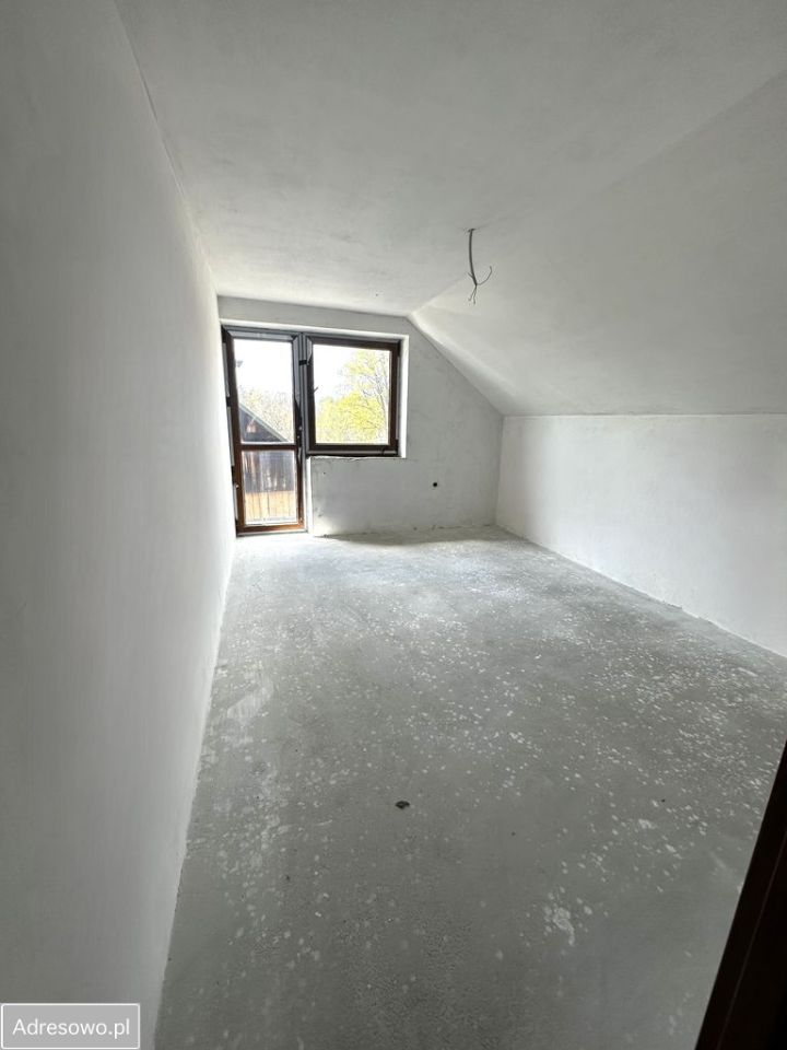 dom wolnostojący, 5 pokoi Medynia Głogowska. Zdjęcie 8