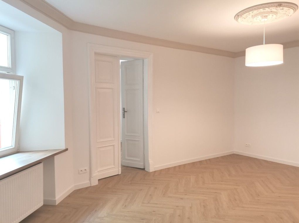 Mieszkanie 3-pokojowe Warszawa Śródmieście, ul. Nowogrodzka. Zdjęcie 1