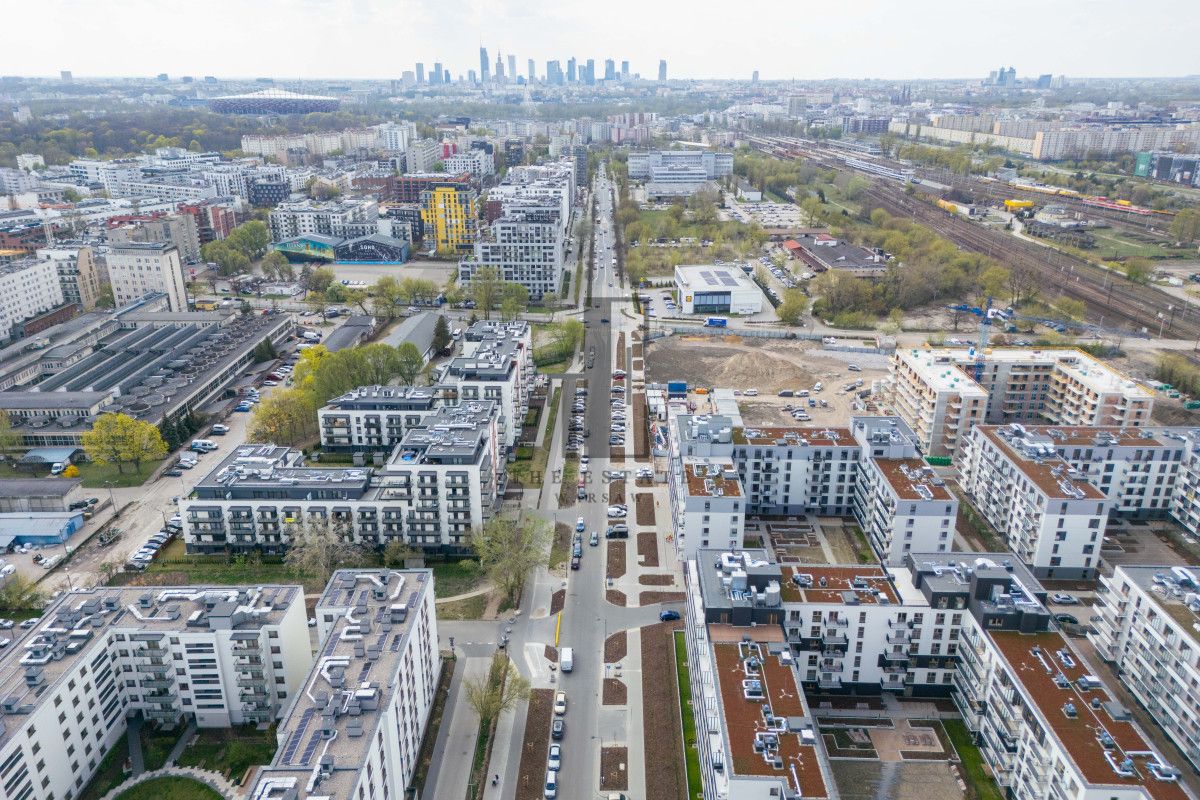 Mieszkanie 4-pokojowe Warszawa Praga, ul. Żupnicza. Zdjęcie 2