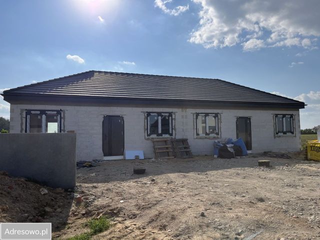 bliźniak, 3 pokoje Niekłonice. Zdjęcie 1