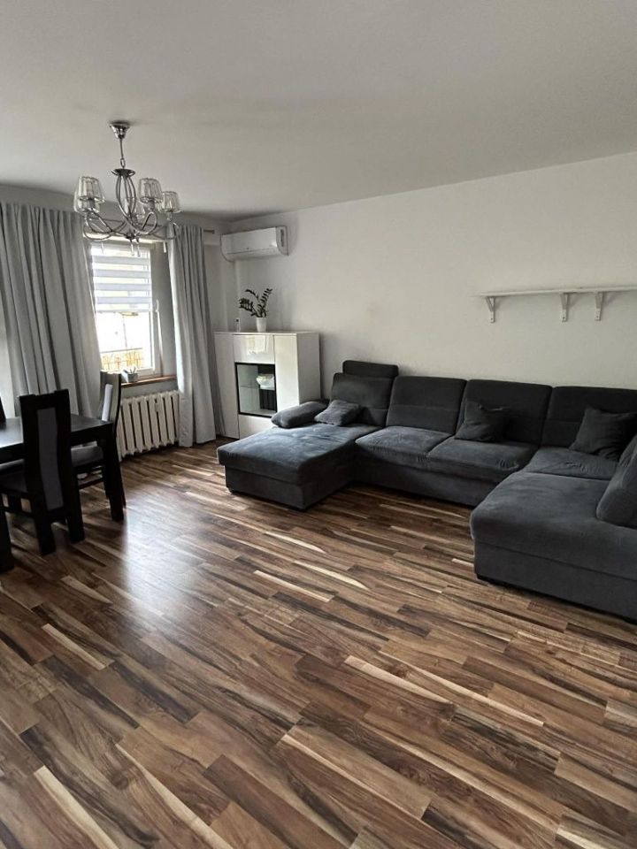 Mieszkanie 3-pokojowe Łowicz, os. Bratkowice. Zdjęcie 1