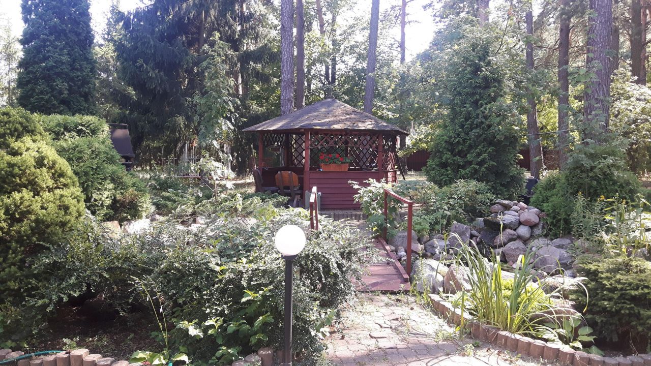 dom wolnostojący, 10 pokoi Baniocha. Zdjęcie 6