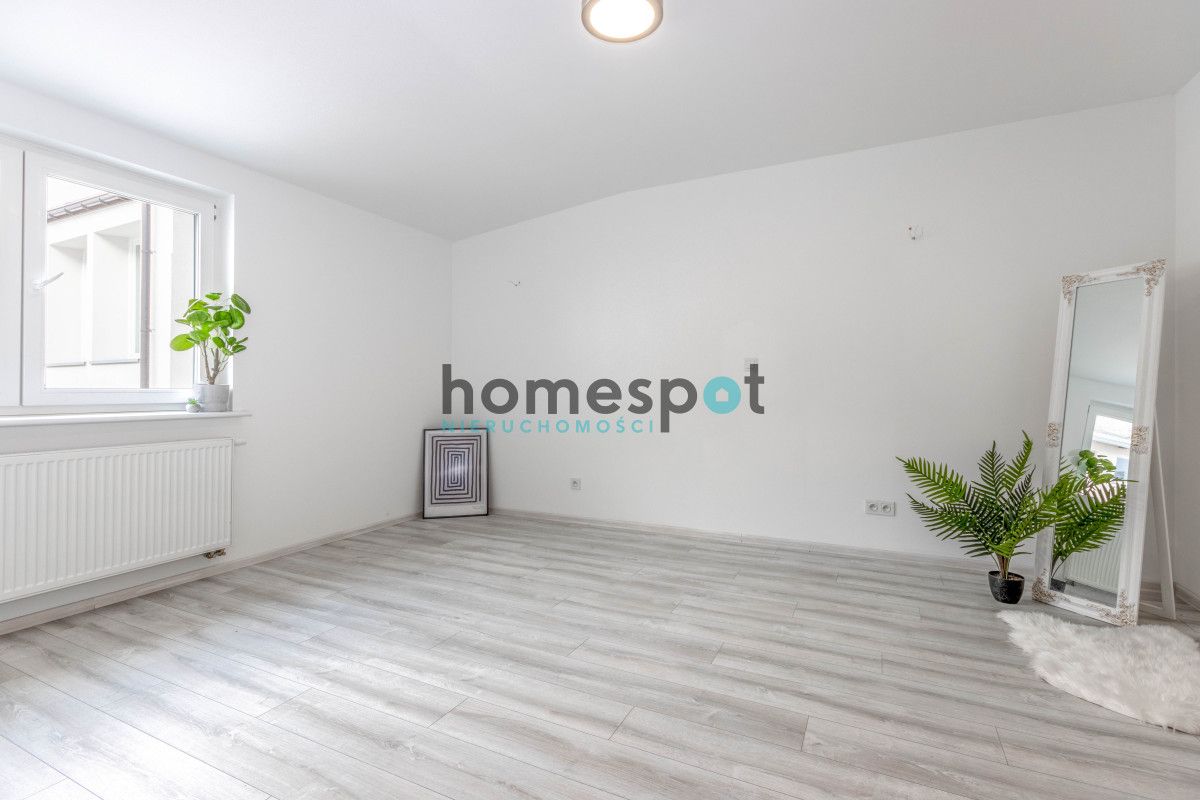 Mieszkanie 2-pokojowe Poznań Wilda, ul. Władysława Sikorskiego. Zdjęcie 2