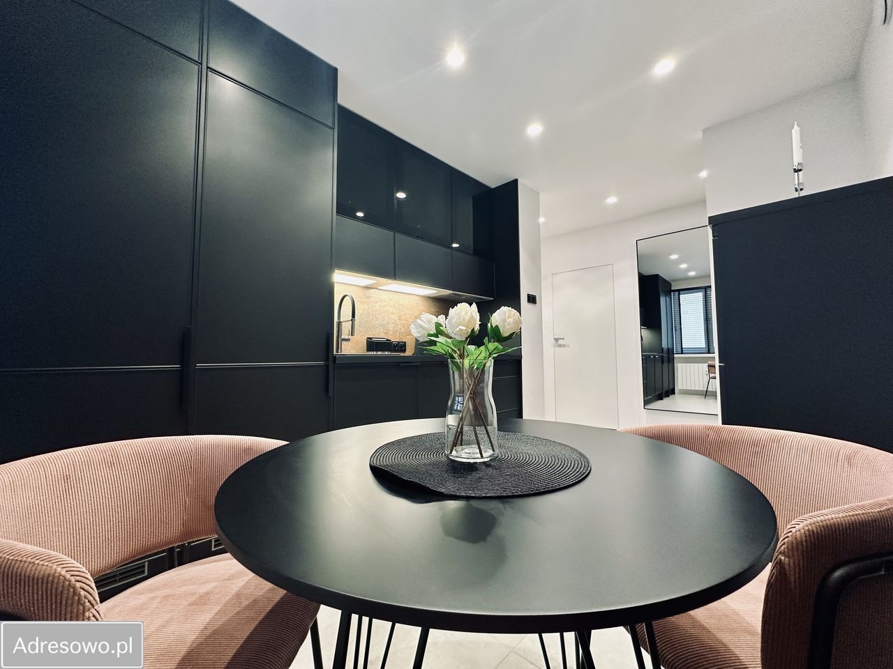 Mieszkanie 3-pokojowe Katowice Koszutka, ul. Alfonsa Górnika. Zdjęcie 2