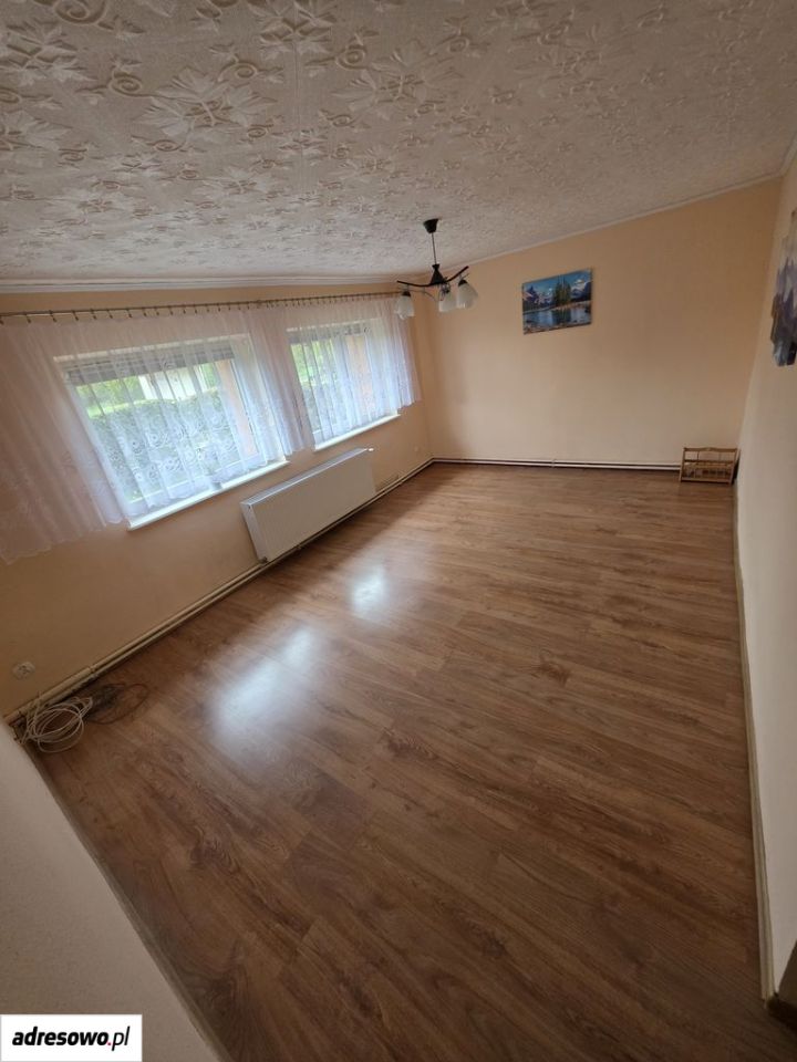 dom wolnostojący, 5 pokoi Miętno. Zdjęcie 11