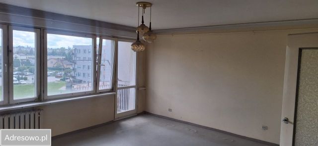 Mieszkanie 2-pokojowe Tarnobrzeg, ul. Konstytucji 3 Maja. Zdjęcie 1