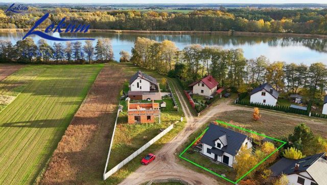 dom wolnostojący, 4 pokoje Perkowo, ul. Bobrowa. Zdjęcie 1