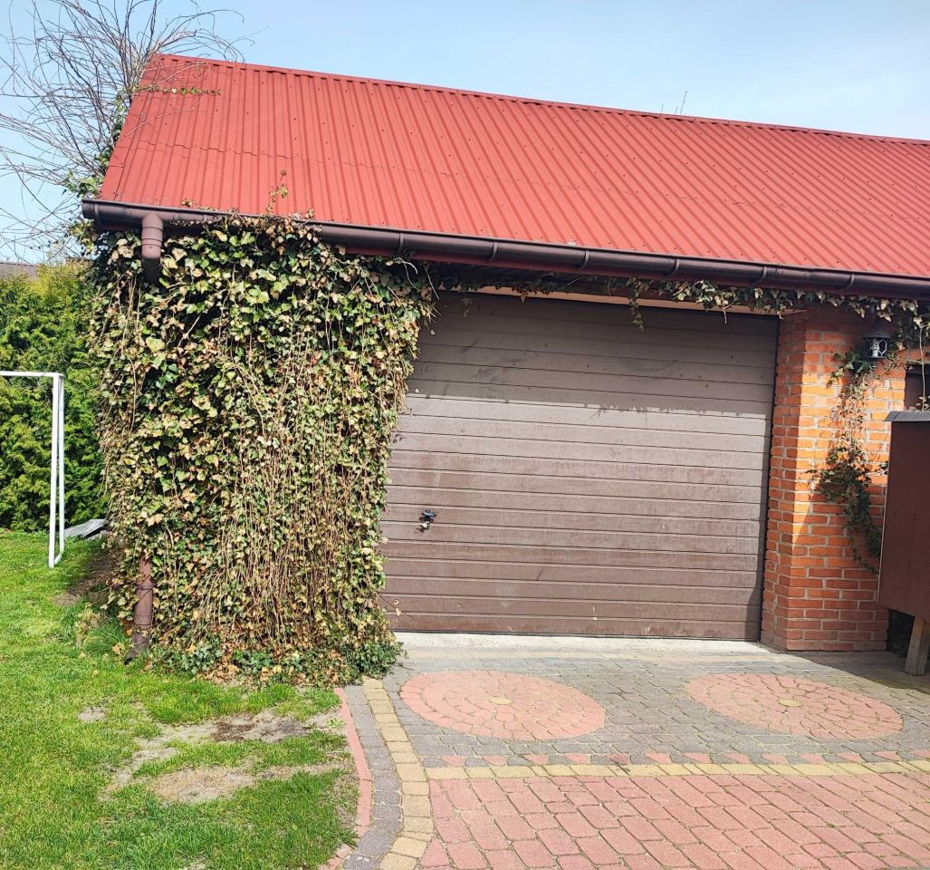 dom wolnostojący Mniszek. Zdjęcie 3