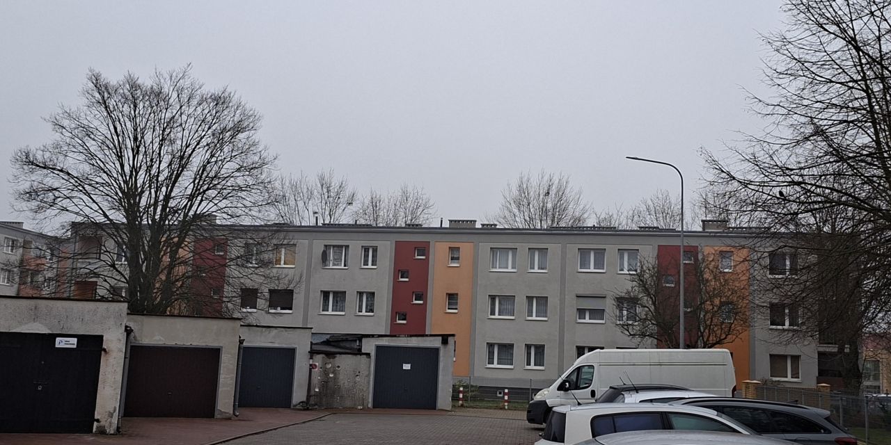 Mieszkanie 4-pokojowe Turek, ul. Jarosława Dąbrowskiego. Zdjęcie 2