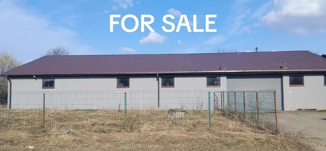 Hala/magazyn Truskolasy-Niwisko. Zdjęcie 7