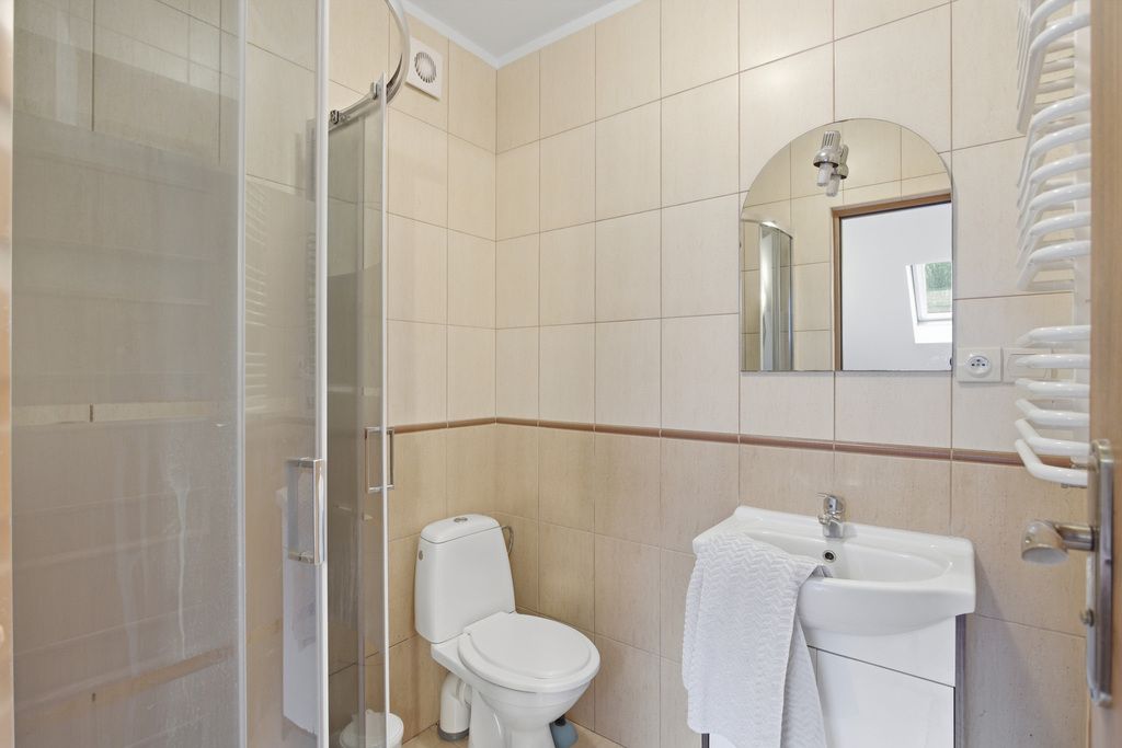 Lokal Białobrzegi, ul. Wczasowa. Zdjęcie 5