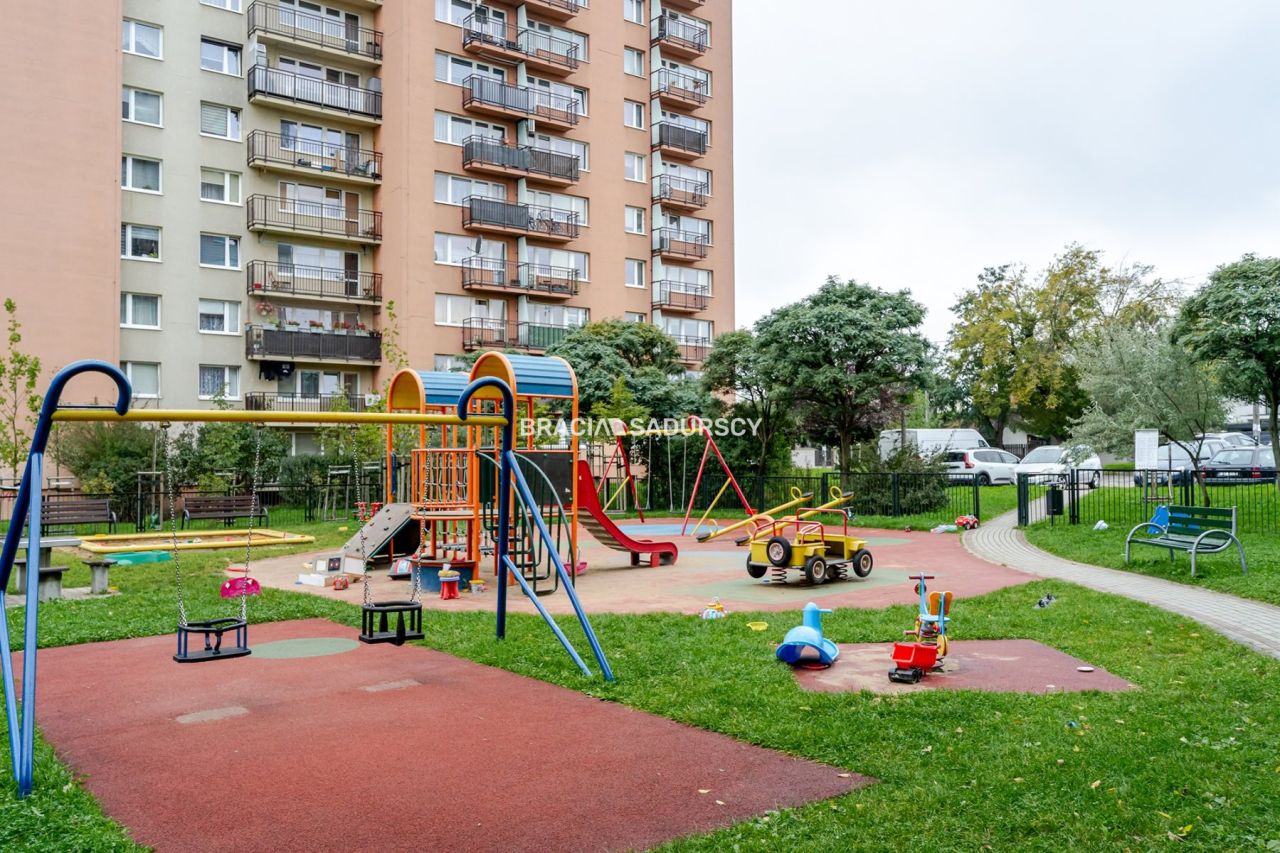 Mieszkanie 4-pokojowe Kraków Podgórze Duchackie, ul. Gromady Grudziąż. Zdjęcie 16