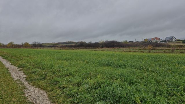 Działka budowlana Pierzchnica. Zdjęcie 1