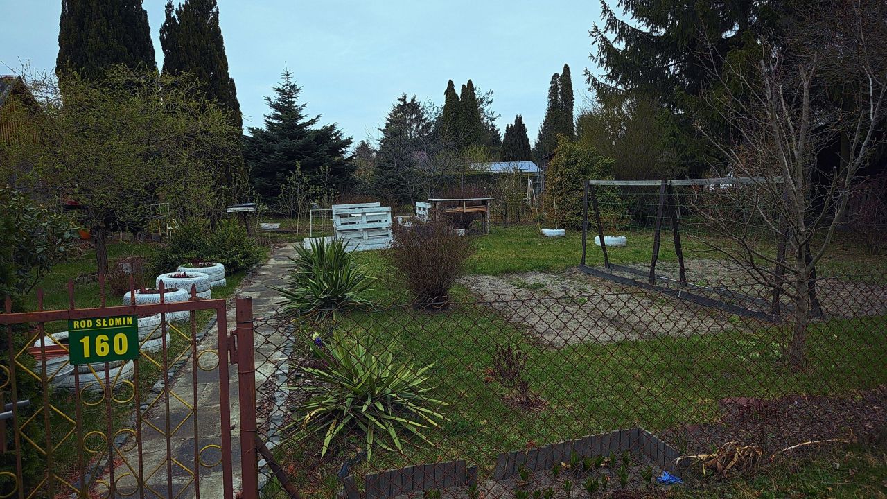 Działka rod Słomin, ul. 6 Sierpnia. Zdjęcie 4