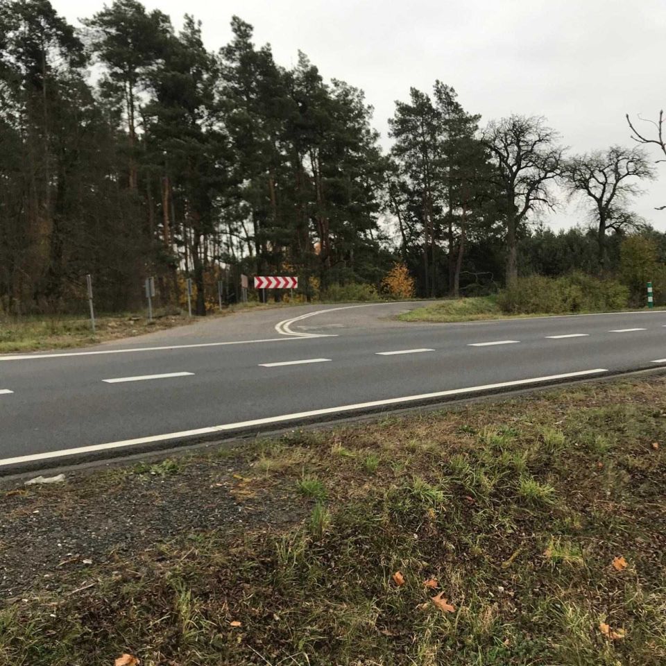 Działka budowlana Lisów. Zdjęcie 1