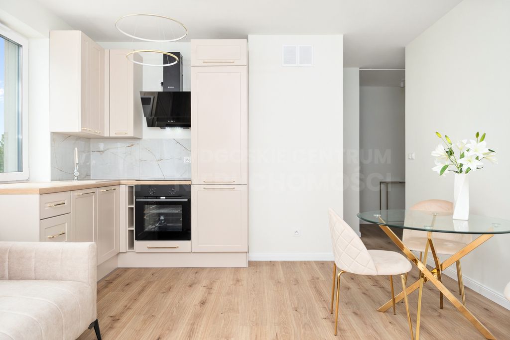 Mieszkanie 4-pokojowe Bydgoszcz Fordon, ul. Akademicka. Zdjęcie 4