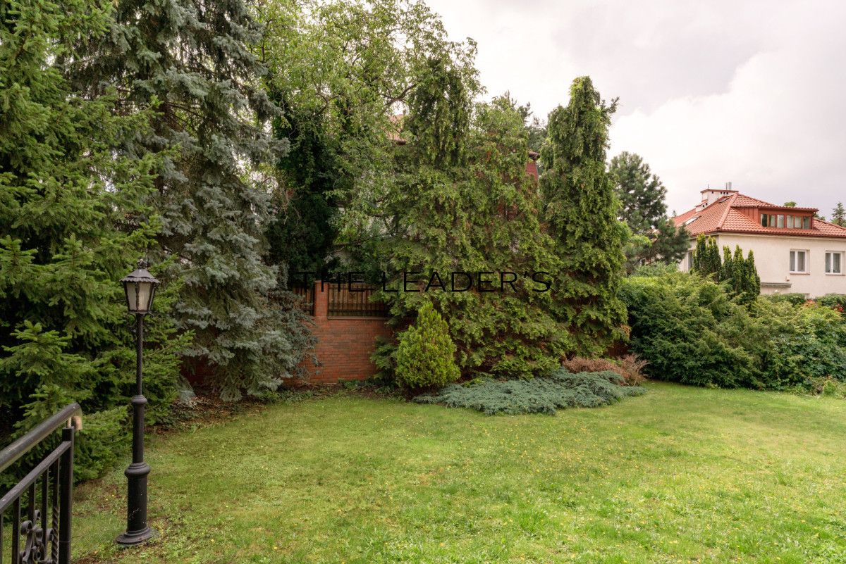 dom wolnostojący, 7 pokoi Warszawa Mokotów. Zdjęcie 3