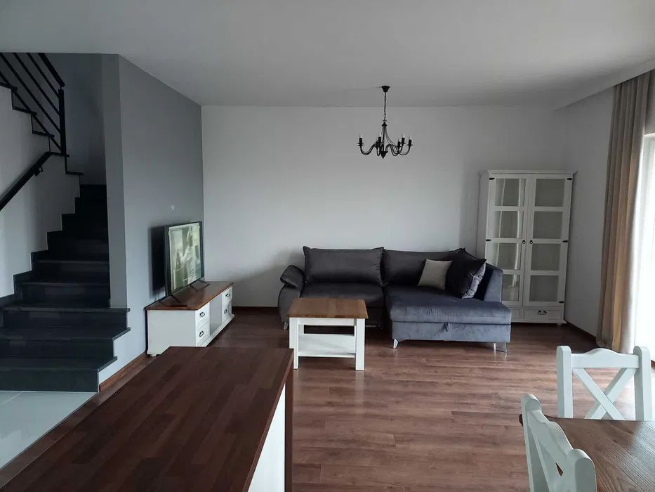 bliźniak, 5 pokoi Koło. Zdjęcie 3