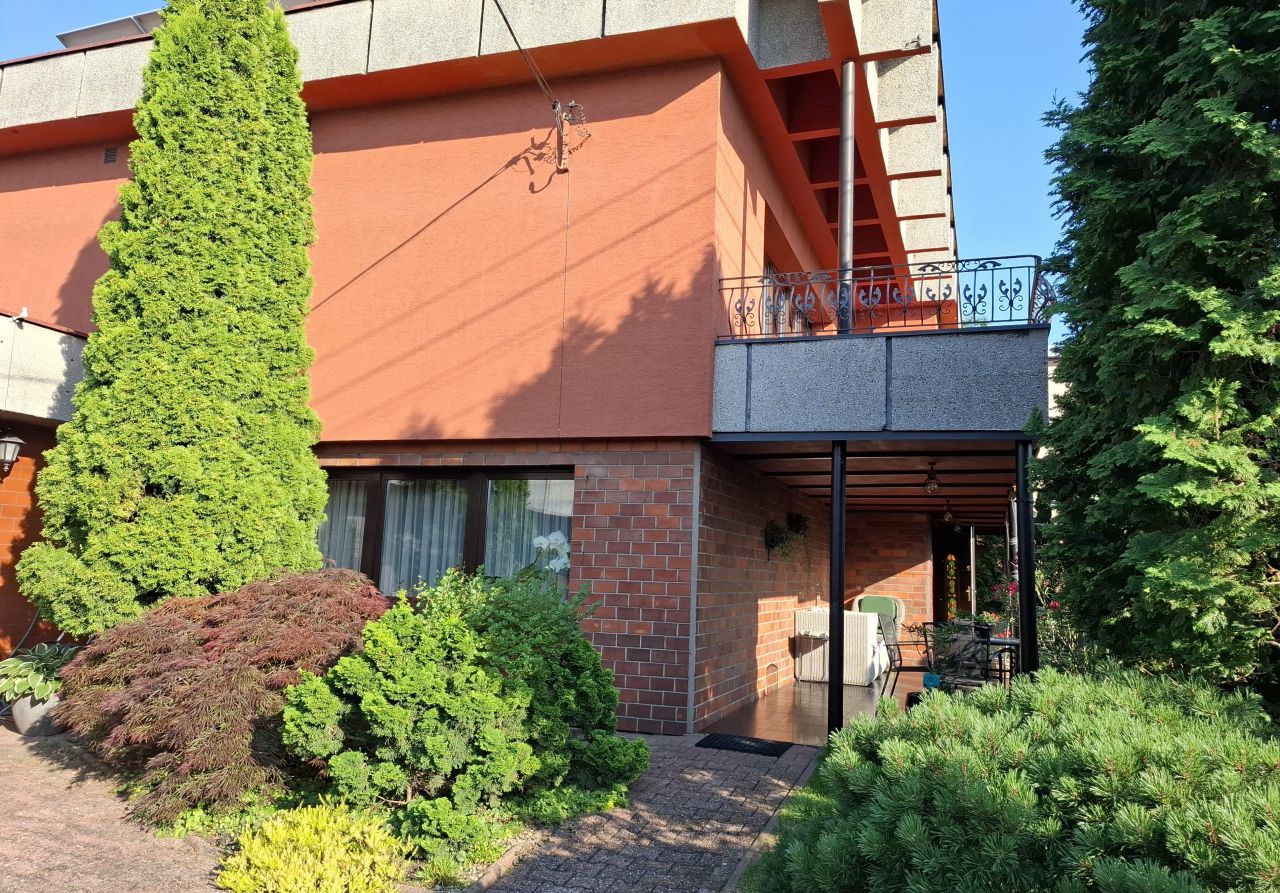 dom wolnostojący, 6 pokoi Siemianowice Śląskie Pszczelnik, ul. Żurawia. Zdjęcie 4