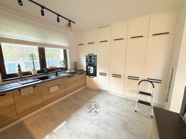 dom wolnostojący, 4 pokoje Ostrowiec Świętokrzyski Gutwin, ul. Fiołkowa. Zdjęcie 11